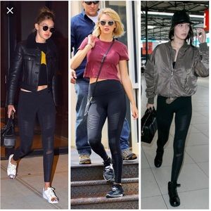 Alo Yoga Moto Legging